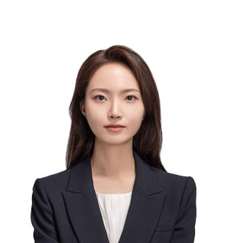 민예린 변호사(상반신).jpg